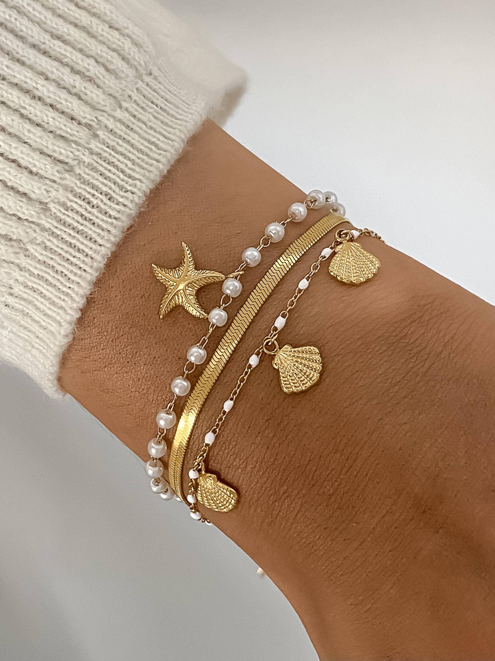 Shell Pearl Bracelet Set