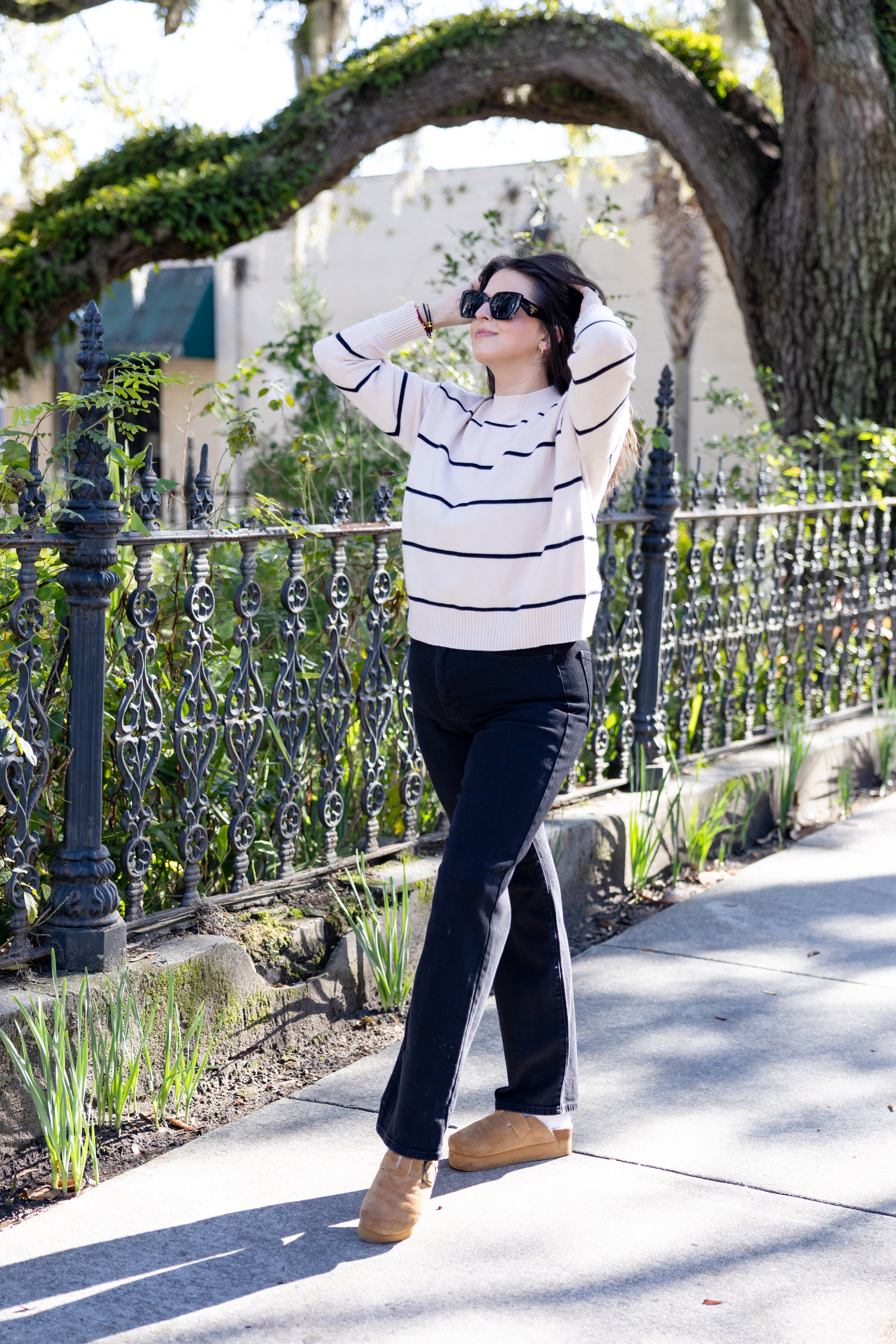 Black Relaxed Straight Jean