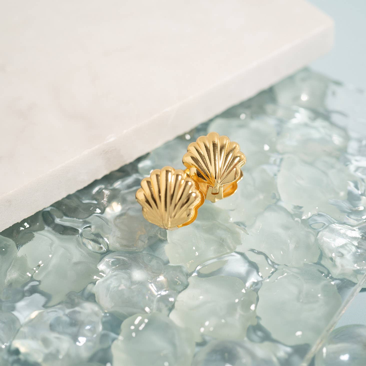 18K Gold Shell Huggie Earrings