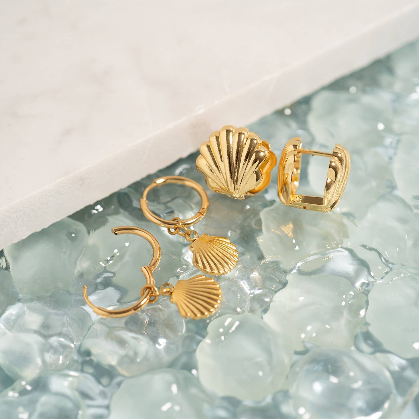 18K Gold Shell Huggie Earrings