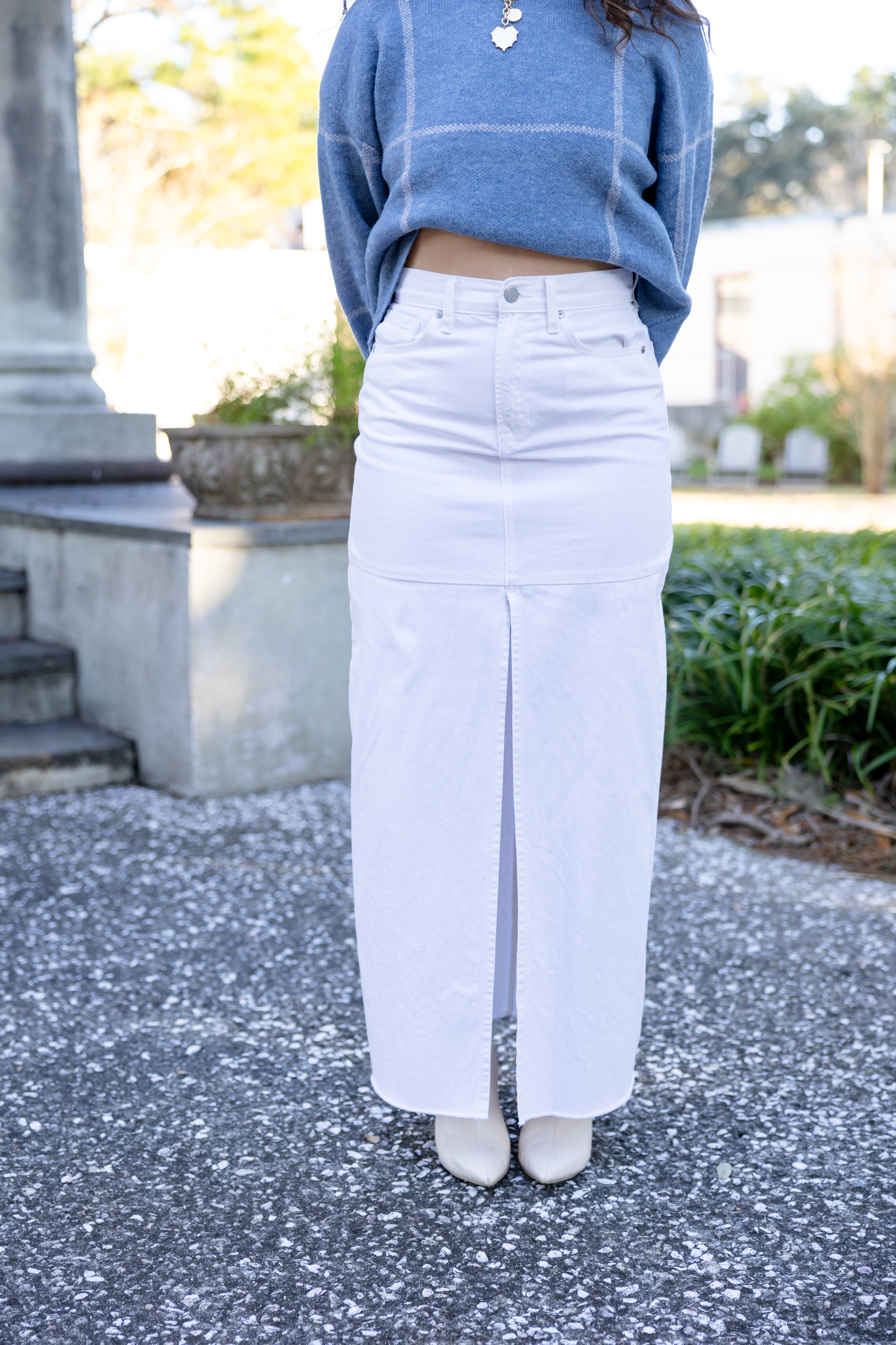 White denim skirt